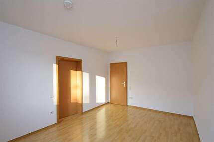 Wohnung Halle (Saale) Südstadt - 2 Zimmer, 60 m&sup2;, 458&euro; | Angebot:27318359