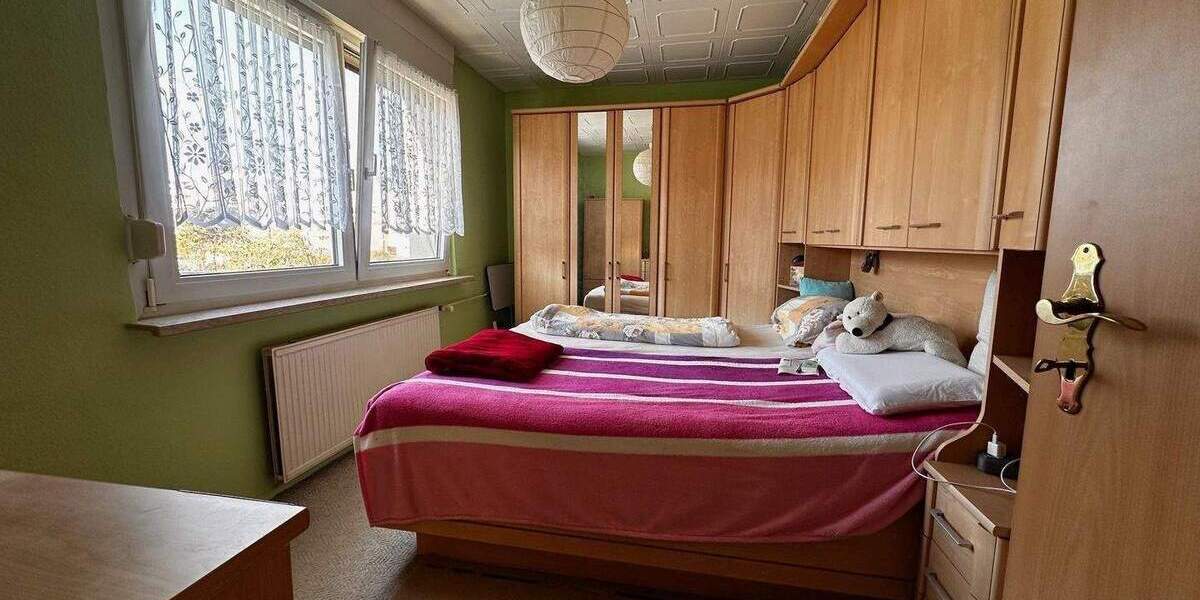 Reihenmittelhaus Halle (Saale) Silberhöhe - 5 Zimmer, 109 m&sup2;, 270.000&euro; | Angebot:25899538