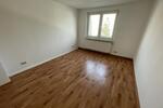 Dachgeschoßwohnung Merseburg - 2 Zimmer, 49 m&sup2;, 380&euro; | Angebot:25589742