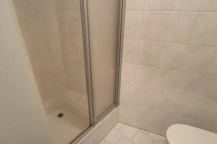 Wohnung Halle (Saale) Damaschkestraße - 2 Zimmer, 36 m&sup2;, 300&euro; | Angebot:24327906