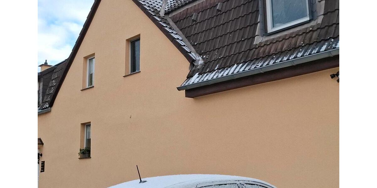 Etagenwohnung Halle (Saale) Büschdorf - 4 Zimmer, 90 m&sup2;, 1.125&euro; | Angebot:24454800