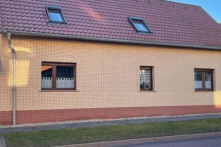 Haus Wettin-Löbejün Löbejün - 5 Zimmer, 130 m&sup2;, 330.000&euro; | Angebot:26292918
