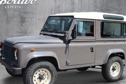 Land Rover Defender 65.000 km 54.648 &euro; Markranstädt 04420