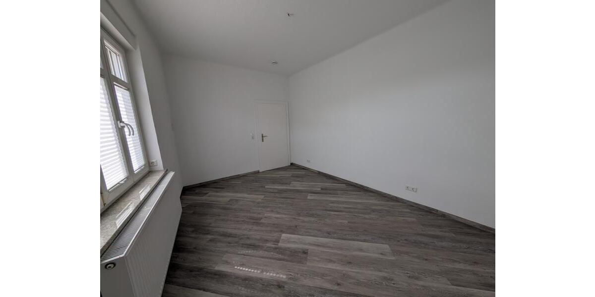 Etagenwohnung Seegebiet Mansfelder Land - 3 Zimmer, 95 m&sup2;, 760&euro; | Angebot:26453493