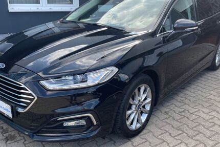Ford Mondeo 79.997 km 23.199 € Leuna 06237
