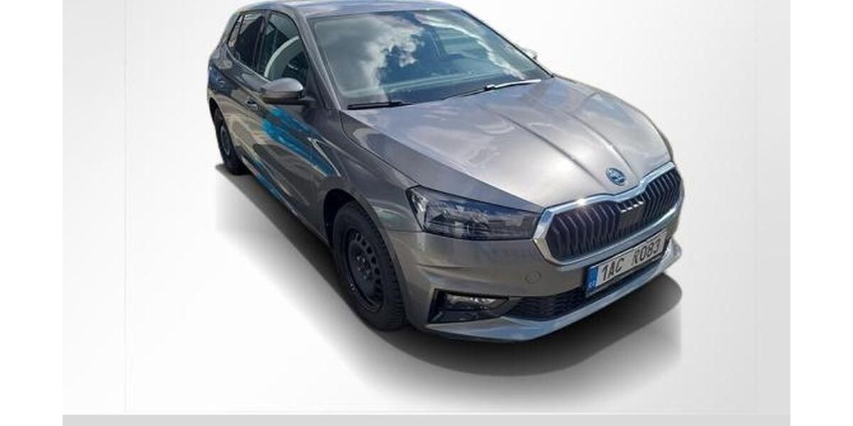 Skoda Fabia 32.124 km 17.450 &euro; Köthen 06366