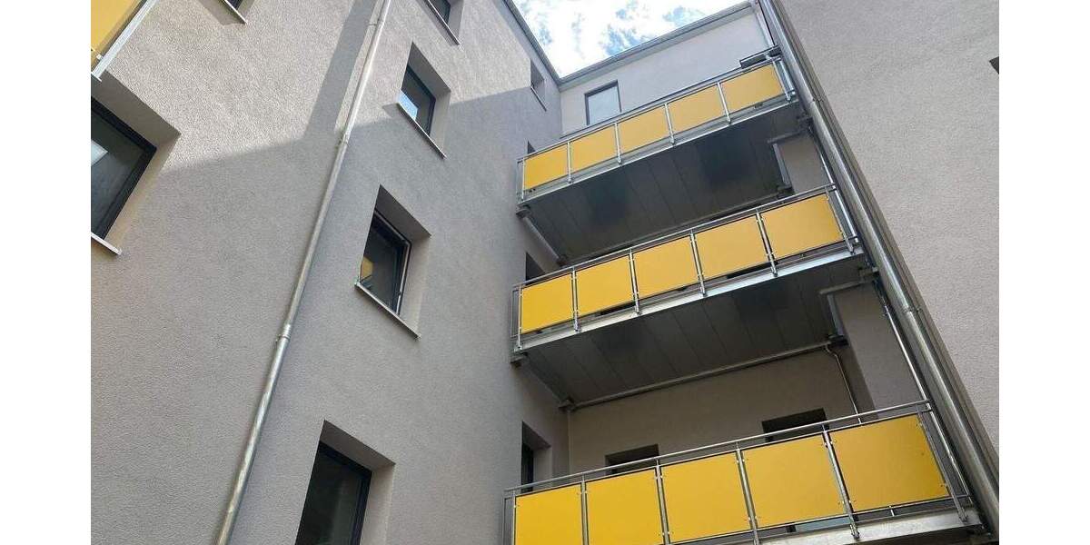 Etagenwohnung Halle (Saale) Innenstadt - 5 Zimmer, 117 m&sup2;, 1.455&euro; | Angebot:25797440