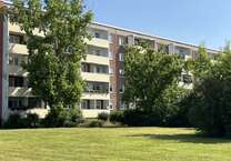 Wohnung zum Mieten in Halle (Saale) 152 € 24.99 m²