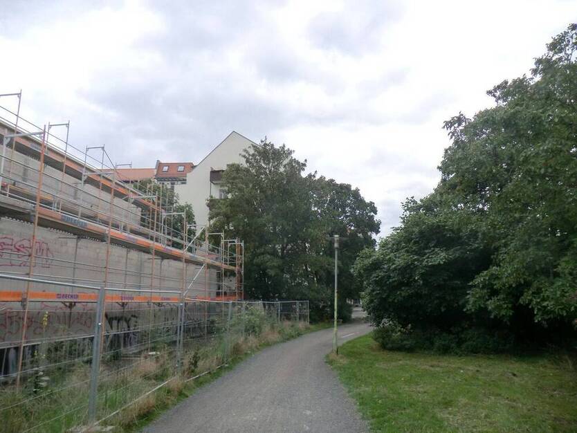 schicke, gute ausgestattete Wohnung an pulsierender Lützner Str.
