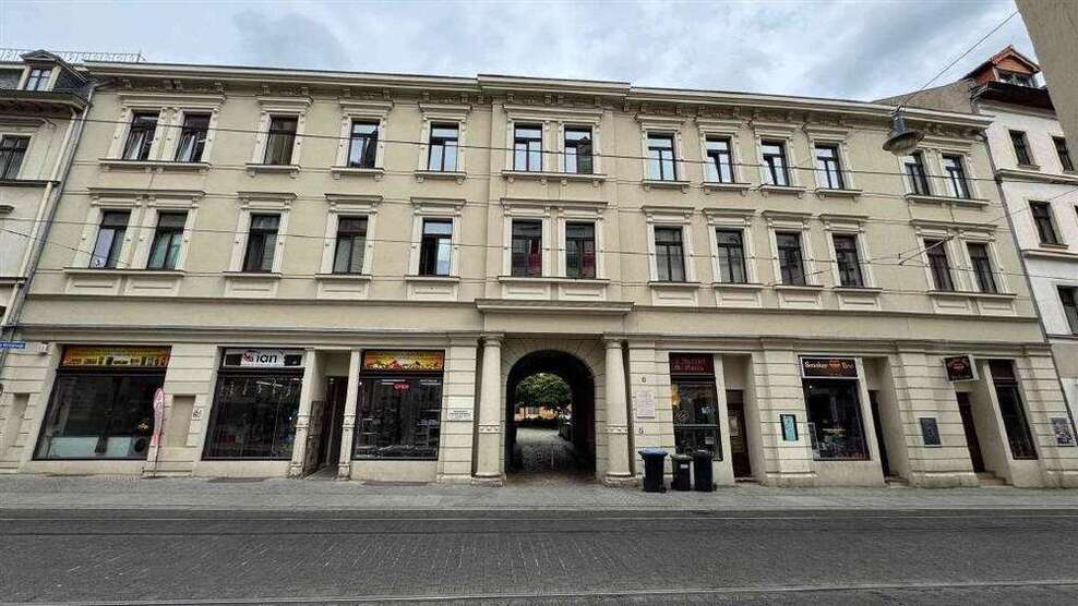 Wohnung zum Kaufen in Halle (Saale)-Altstadt 66.000 € 33.71 m²