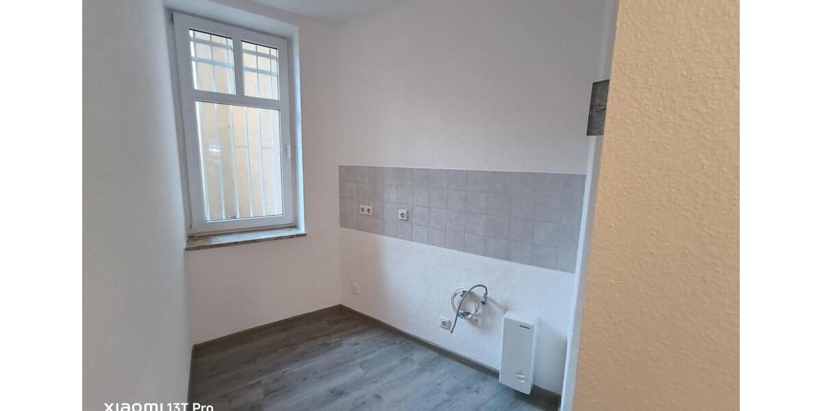 Erdgeschoßwohnung Halle (Saale) Damaschkestraße - 2 Zimmer, 36 m&sup2;, 300&euro; | Angebot:24327906
