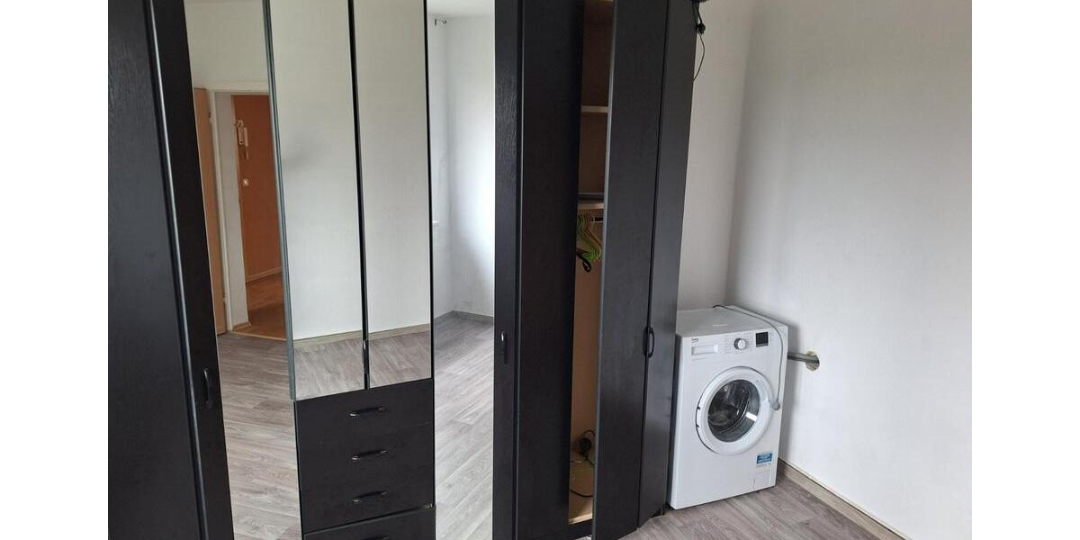 Etagenwohnung Halle (Saale) Silberhöhe - 4 Zimmer, 68 m&sup2;, 110.000&euro; | Angebot:25874261