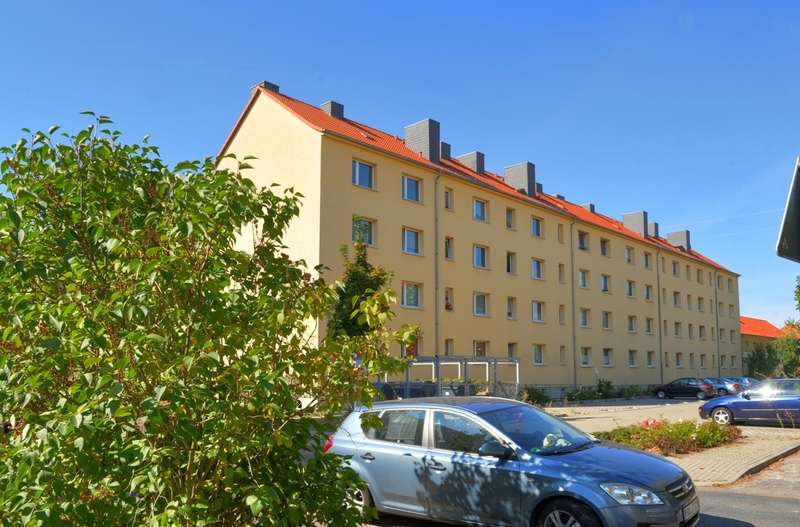 Etagenwohnung Halle Südstadt - 1 Zimmer, 22 m&sup2;, 212&euro; | Angebot:26982181
