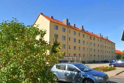 Wohnung Halle Südstadt - 1 Zimmer, 22 m&sup2;, 212&euro; | Angebot:26982181