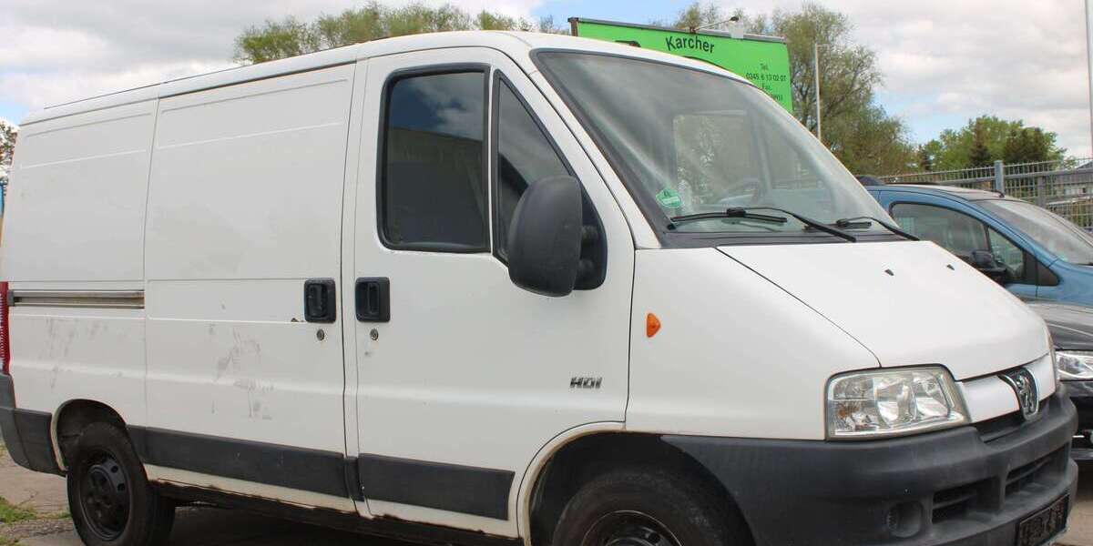 Peugeot Boxer 130.400 km 3.490 &euro; Holleben bei Halle 06179