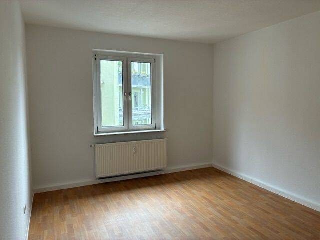 Etagenwohnung Halle (Saale) Diemitz - 3 Zimmer, 95 m&sup2;, 643&euro; | Angebot:26804972