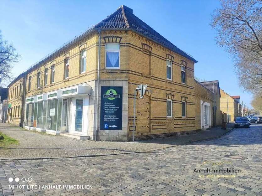 Haus zum Kaufen in Wolfen 200.000 € 111 m²