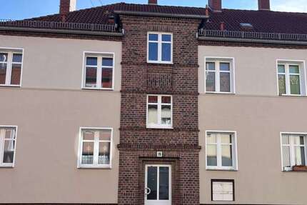 Haus Halle (Saale) Ammendorf/Beesen - 8 Zimmer, 213 m&sup2;, 320.000&euro; | Angebot:26790677
