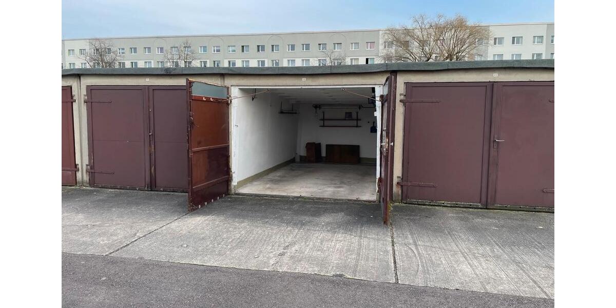 Garagen / Stellplätze Halle (Saale) Halle-Neustadt - 75&euro; | Angebot:25290360