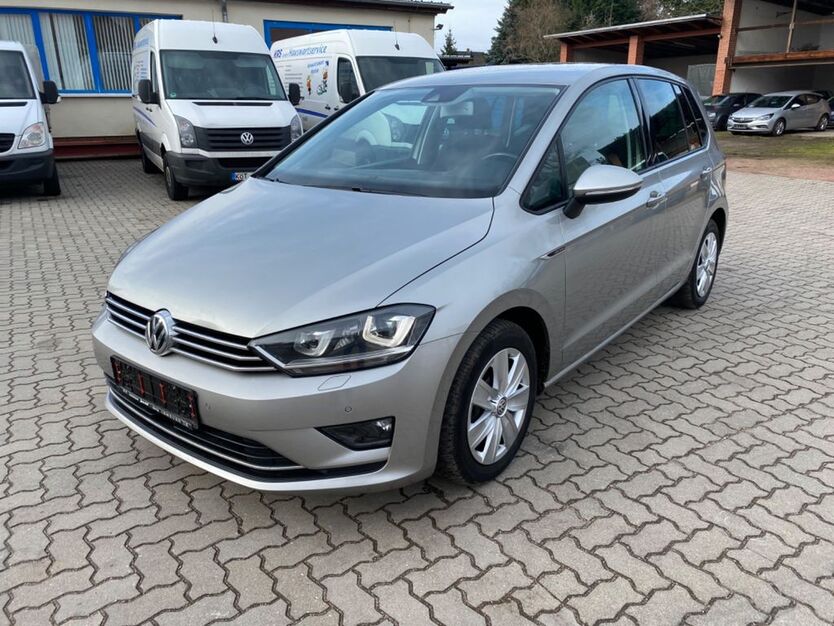 VW Golf 172.705 km 10.990 € Glauzig 06369