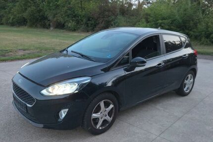 Ford Fiesta 64.000 km 10.000 &euro; Teutschenthal 06179