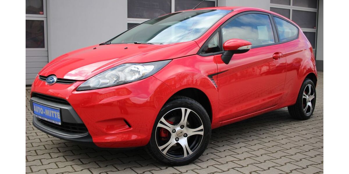 Ford Fiesta 82.000 km 4.270 &euro; Köthen 06366