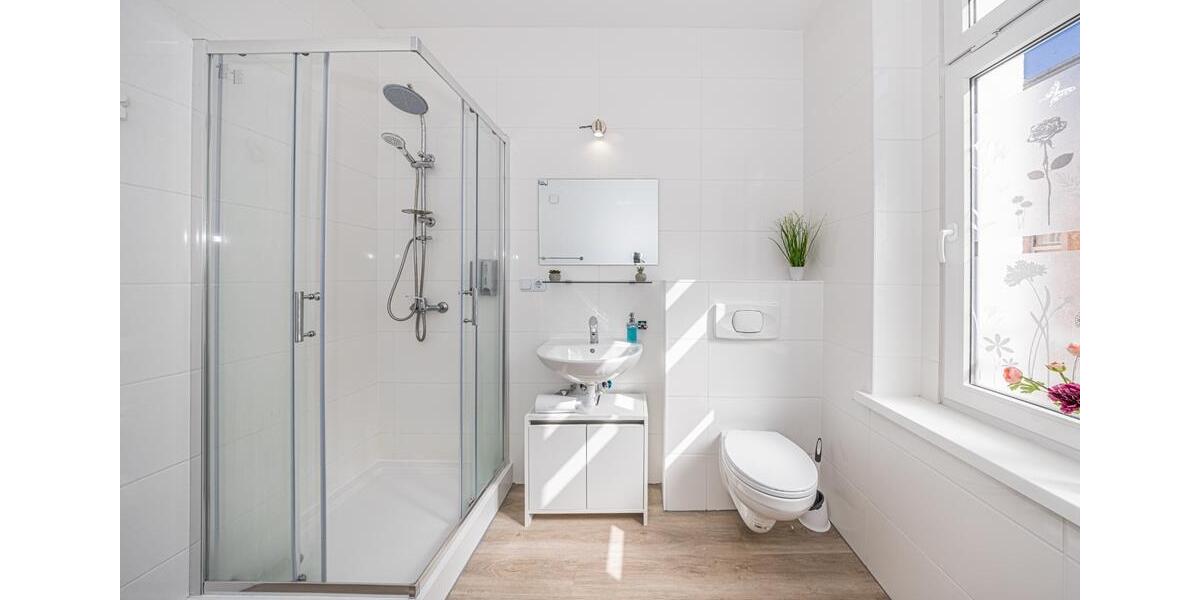 Etagenwohnung Halle (Saale) Büschdorf - 3 Zimmer, 90 m&sup2;, 100&euro; | Angebot:26401162