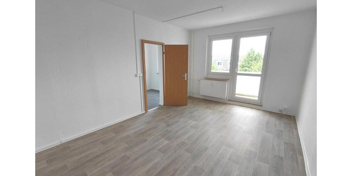 Etagenwohnung Südliches Anhalt - 3 Zimmer, 61 m&sup2;, 304&euro; | Angebot:25484104