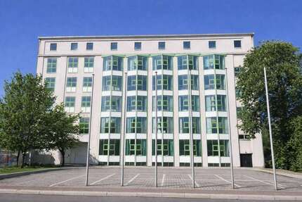 Haus Halle Freiimfelde/Kanenaer Weg - 100 Zimmer, 7.193 m&sup2;, 8.580.000&euro; | Angebot:26856840