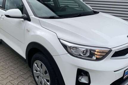 Kia Stonic 40.100 km 15.979 &euro; Schkeuditz 04435