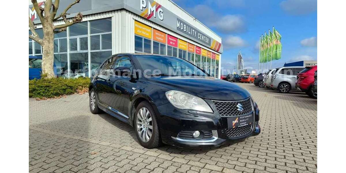 Suzuki Kizashi 119.523 km 8.490 &euro; Delitzsch 04509