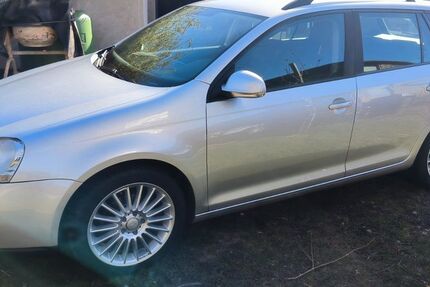 VW Golf 245.263 km 3.500 &euro; Halle Saale 06116