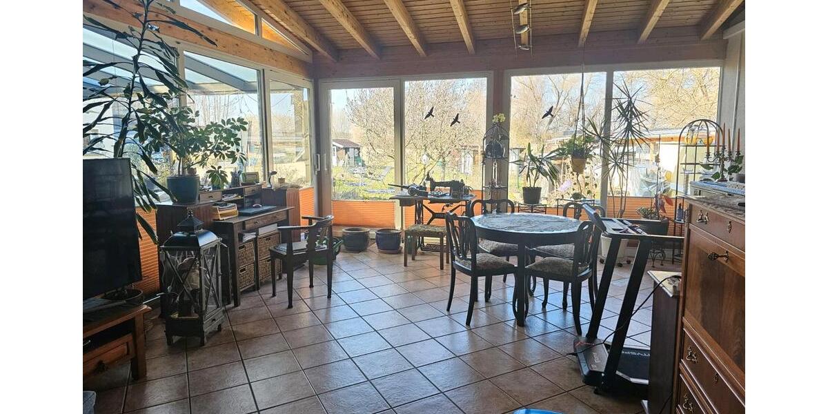 Mehrfamilienhaus, Wohnhaus Bad Lauchstädt - 7 Zimmer, 225 m&sup2;, 370.000&euro; | Angebot:25990111