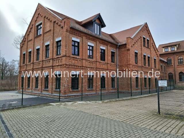 Haus zum Kaufen in Merseburg 3.800.000 € 1400 m²