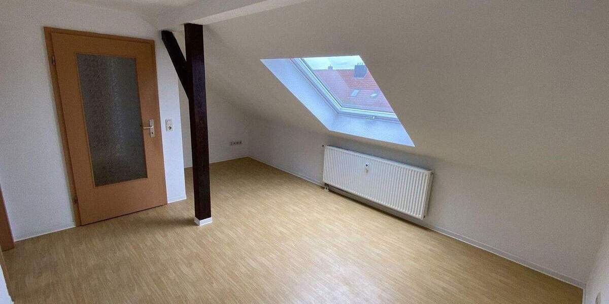 Etagenwohnung Köthen - 2 Zimmer, 57 m&sup2;, 290&euro; | Angebot:25363100