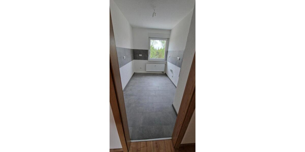 Etagenwohnung Schkeuditz - 3 Zimmer, 60 m&sup2;, 600&euro; | Angebot:24740210