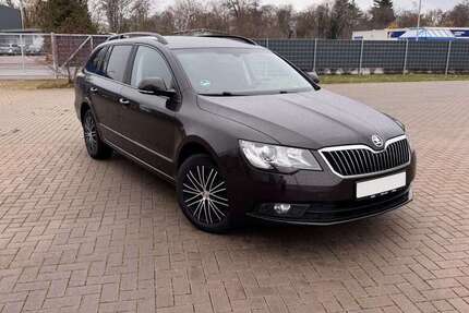 Skoda Superb 163.978 km 5.990 &euro; Zörbig 06780