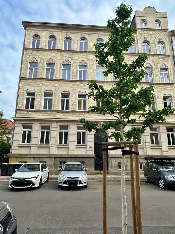 Wohnung zum Kaufen in Leipzig 339.000 € 94.95 m²