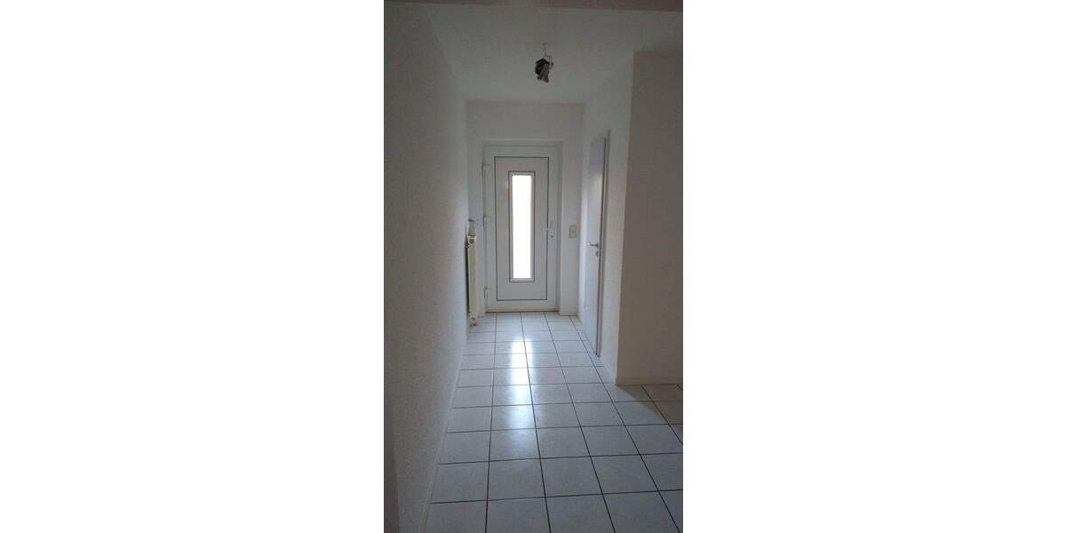 Reihenmittelhaus Merseburg - 4 Zimmer, 121 m&sup2;, 278.000&euro; | Angebot:25879472