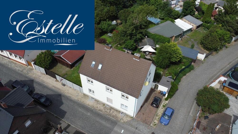 4 Generationen unter einem Dach? Kein Problem - Garten mit Teich - Carport - Top Zustand 8 zimmer