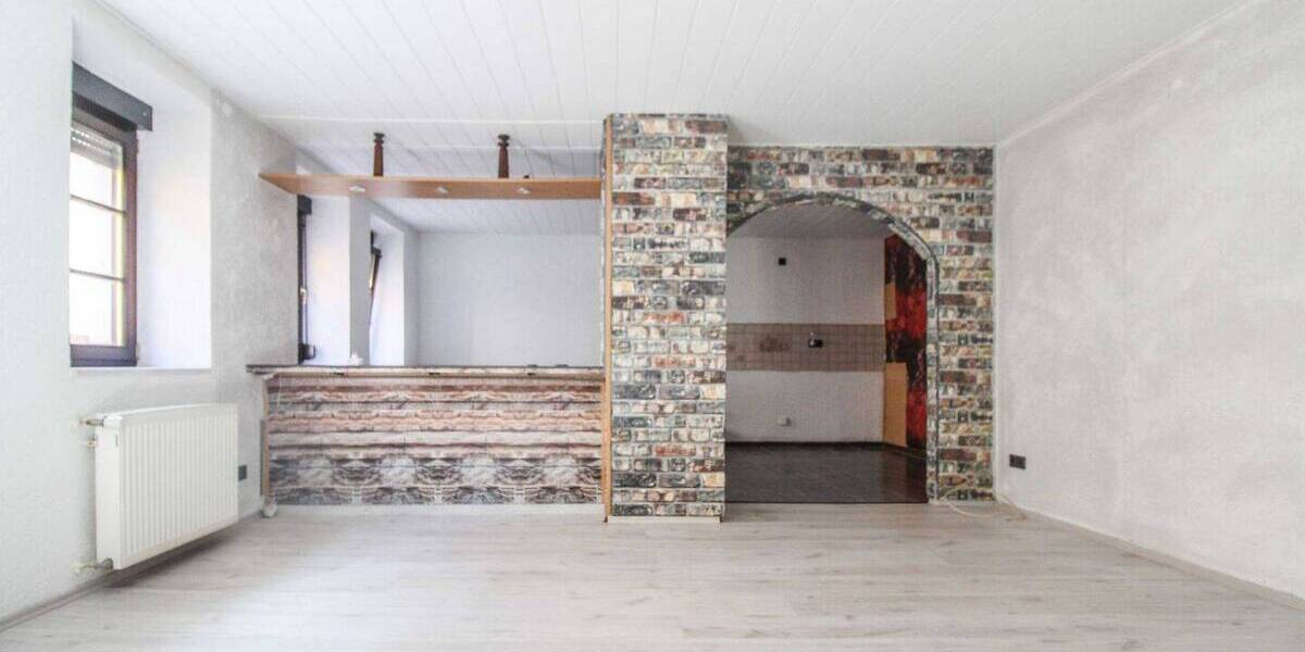 Einfamilienhaus Wettin-Löbejün Löbejün - 1 Zimmer, 210 m&sup2;, 280.000&euro; | Angebot:26768291