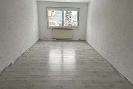 Wohnung zum Mieten in Delitzsch 400 € 61.42 m² 3 zimmer