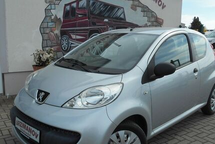 Peugeot 107 88.372 km 2.899 € Markranstädt OT Quesitz 04420