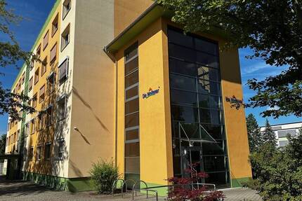 Attraktive Büroeinheit in Wolfen-Nord zu vermieten ! 5 zimmer