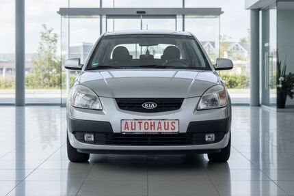 Kia Rio 117.615 km 1.990 &euro; Halle Saale 06132