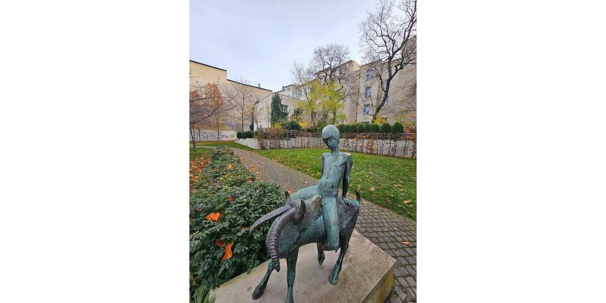 Gewerbeobjekt Halle (Saale) Innenstadt - 1 Zimmer, 210 m&sup2;, 1.175&euro; | Angebot:24793249