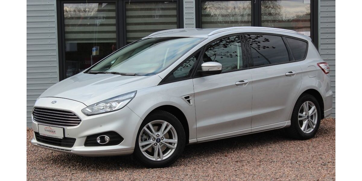 Ford S-Max 69.800 km 17.999 &euro; Bitterfeld 06749