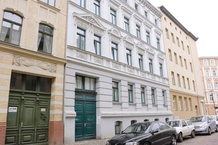 Wohnung Halle (Saale) Damaschkestraße - 2 Zimmer, 39 m&sup2;, 295&euro; | Angebot:26047052
