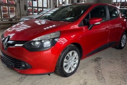 Renault Clio 94.000 km 5.690 &euro; Halle 06118