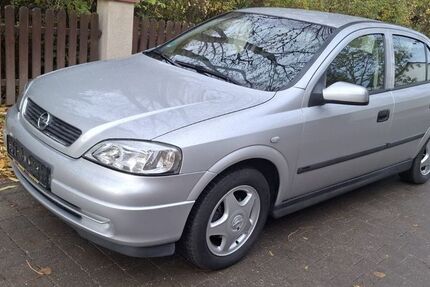 Opel Astra 109.051 km 2.200 € Halle salle 06212